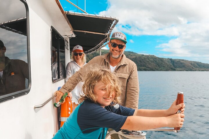 Major Tom -Sailing Day Cruise, with Snorkeling, Lunch & More!