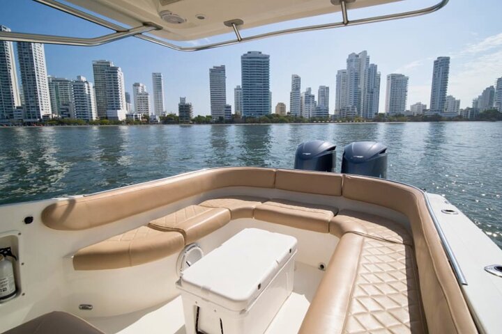 Cartagena's Rosario Islands 5-Site Boat Tour with Lunch & Snorkel