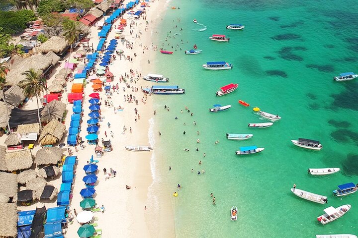Cartagena 5 Island Hop Tour: Lunch, Snorkel, Beach Clubs, & More