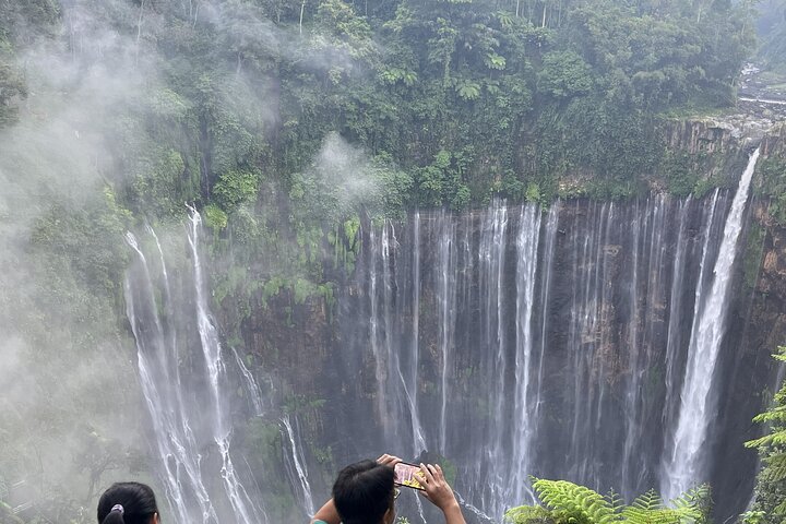 East Java Tours: 3 Days Mount Bromo & Mount Ijen Crater Tour start from Surabaya