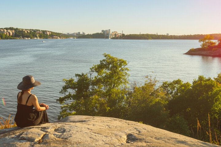 Stockholm Guided Archipelago Cruise Tour with Swedish Fika