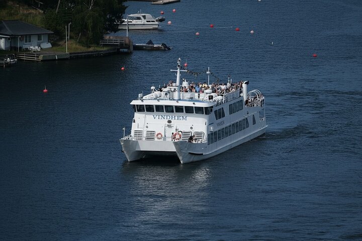 Stockholm Guided Archipelago Cruise Tour with Swedish Fika