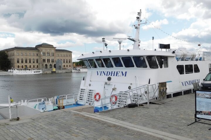 Stockholm Guided Archipelago Cruise Tour with Swedish Fika