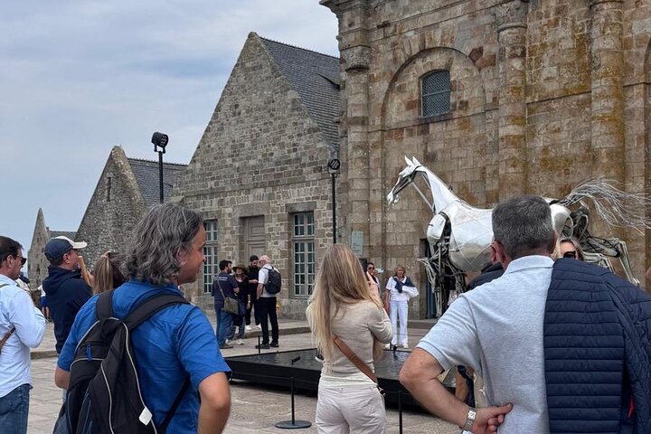 5-hour Private Tour of Mt St Michel From St Malo hotel or port