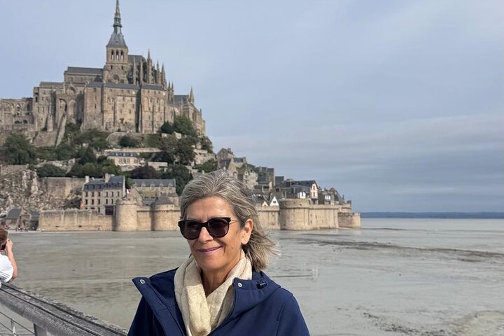Mt St. Michel Private Tour with Abbey tickets and tour guide