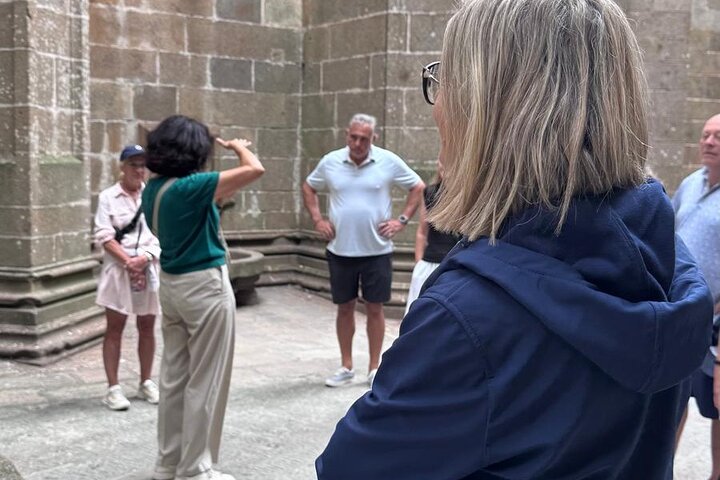 Mt St. Michel Private Tour with Abbey tickets and tour guide