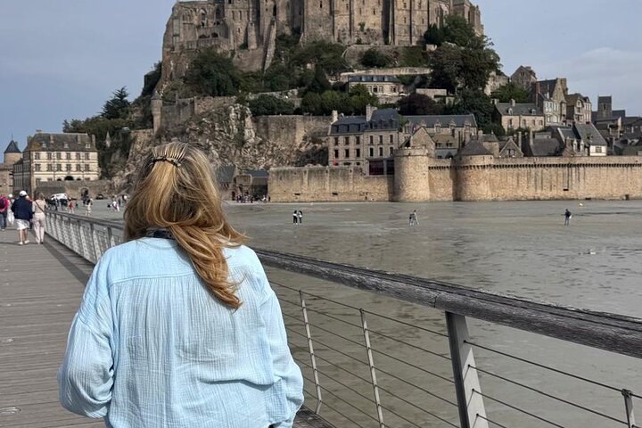 Mt St. Michel Private Tour with Abbey tickets and tour guide