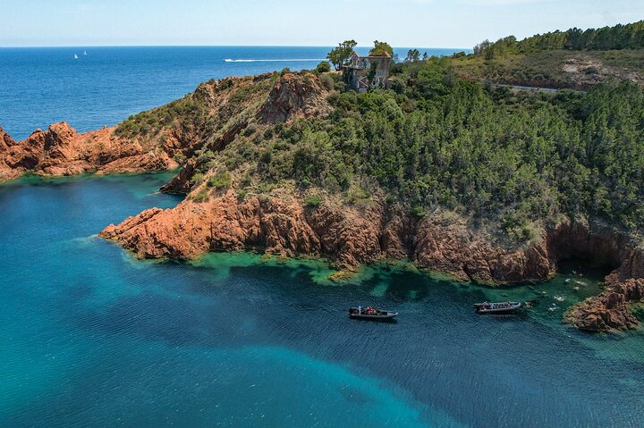 Sea excursion - Estérel Massif by boat