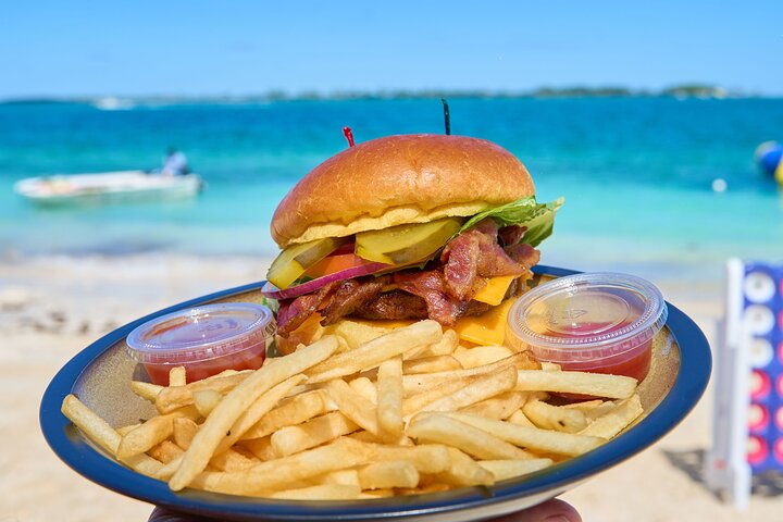 Nassau Swimming Pigs: Snorkeling, Lunch & Private Beach Club