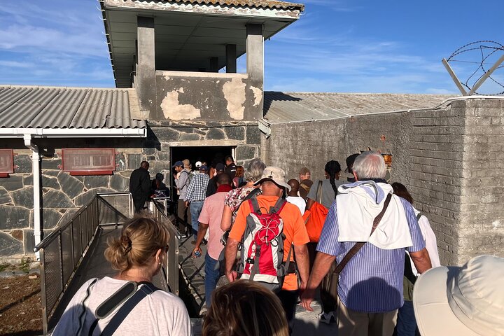 CapeTown Robben Island Tour |Flexible Options &Pre-Booked Tickets