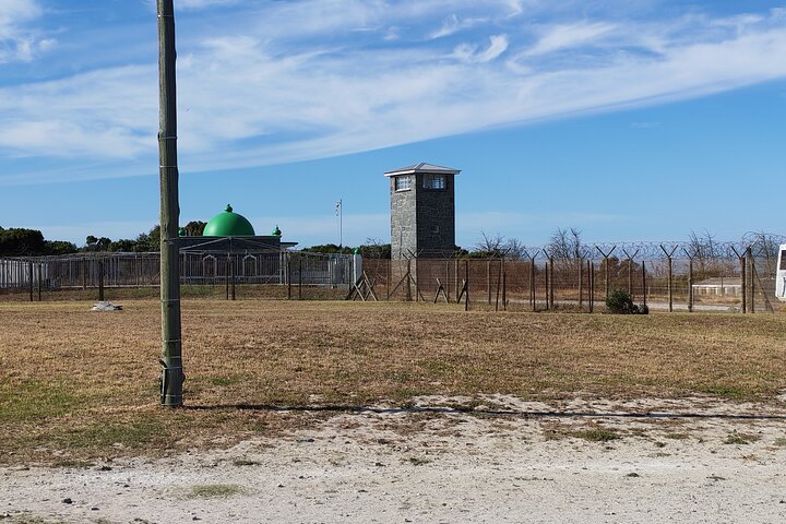 Guided Robben Island Historic Prison Tour with Pickup & Drop-off