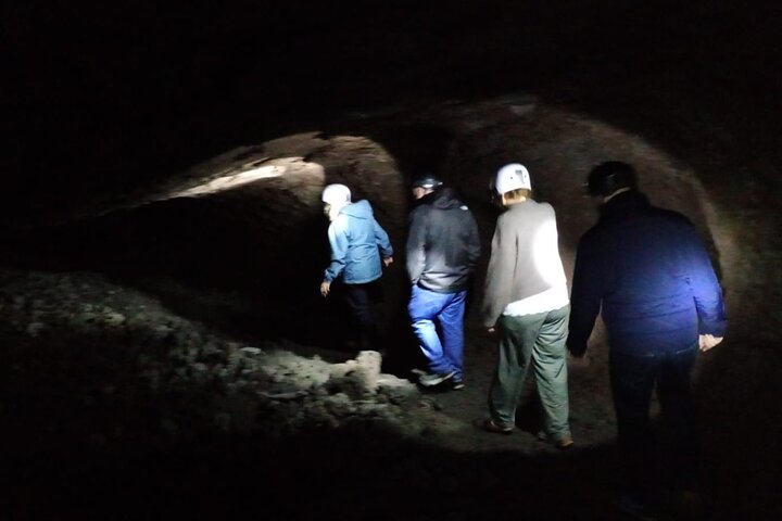 Etna Jeep OffRoad Tour: Lava Flows,Etna Wines,Lunch at 6,561 ft