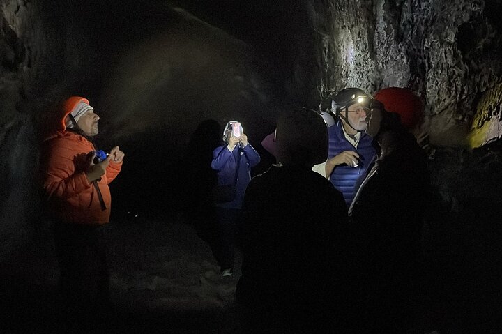 Etna Jeep OffRoad Tour: Lava Flows,Etna Wines,Lunch at 6,561 ft