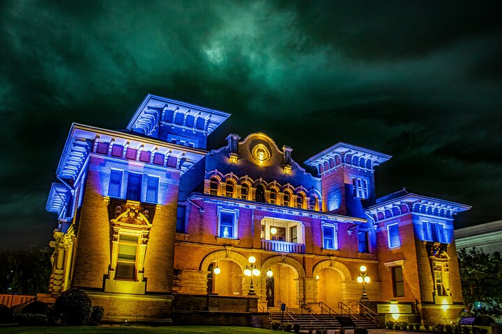 Pensacola Ghost Tours: Perdition, Pirates, & Purgatory