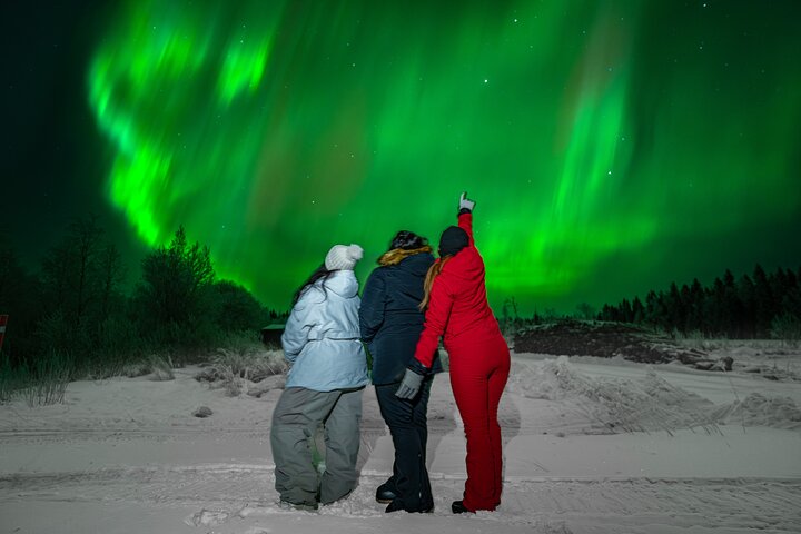 Rovaniemi: Northern Lights - Free Photos, 100% Guaranteed Refund