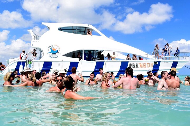 Sand Bar Punta Cana, Snorkeling, Party Boat, Booze Cruise Party