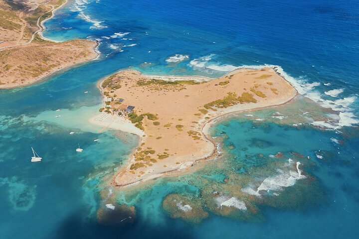 All-Inclusive Local Guided Pinel Island Tour