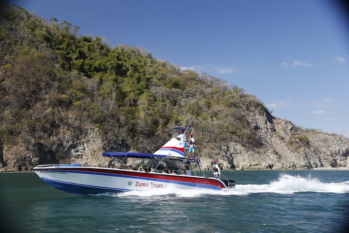 Tortuga Island Snorkeling Boat Tour from Santa Teresa Costa Rica