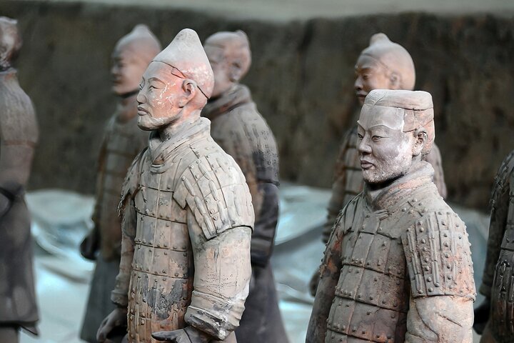 Xi'an: Exclusive Terracotta Army Tour & Local Family Lunch