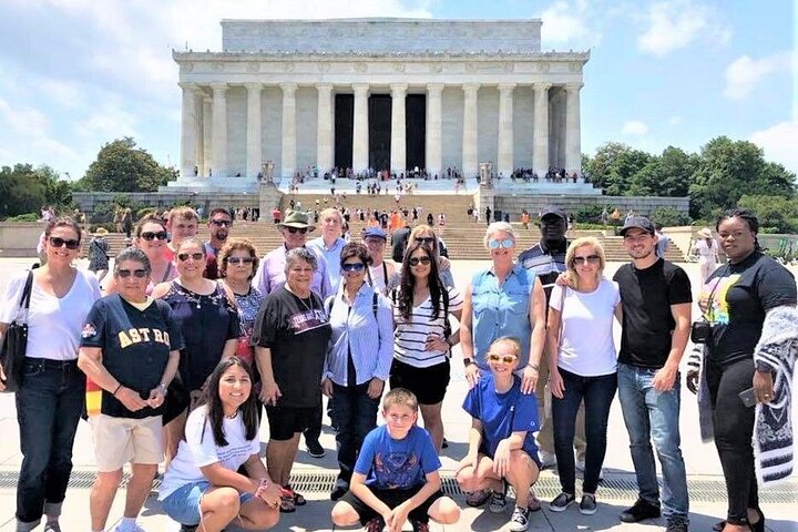 DC in a Day: 10+ Monuments, Boat Cruise, National Mall, Tickets