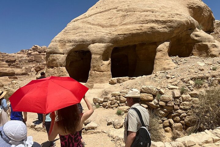 Petra Full Day Trip from Sharm El Sheikh with Lunch and Transfers