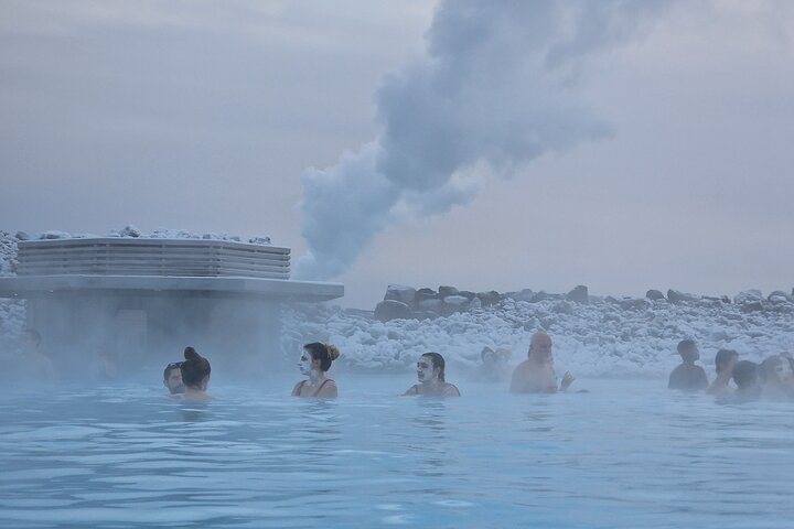 Golden Circle, Volcano Crater and Blue Lagoon Small-Group Tour