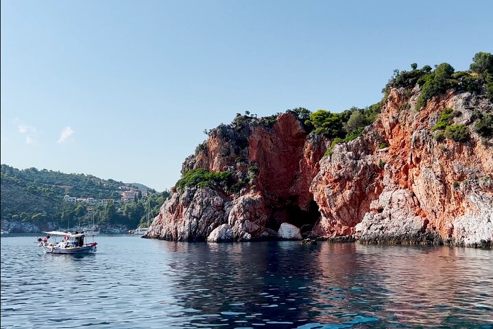 Island Hopping from Skiathos