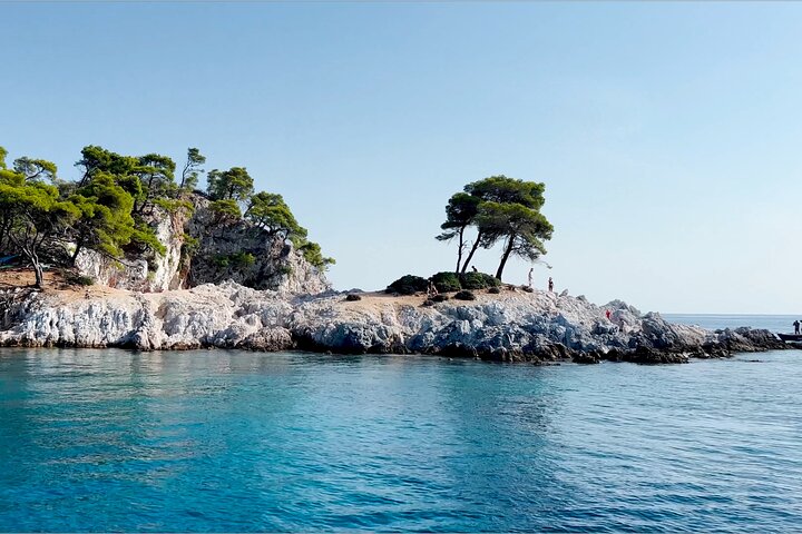 Island Hopping from Skiathos