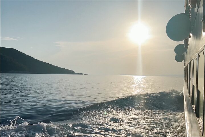 Island Hopping from Skiathos