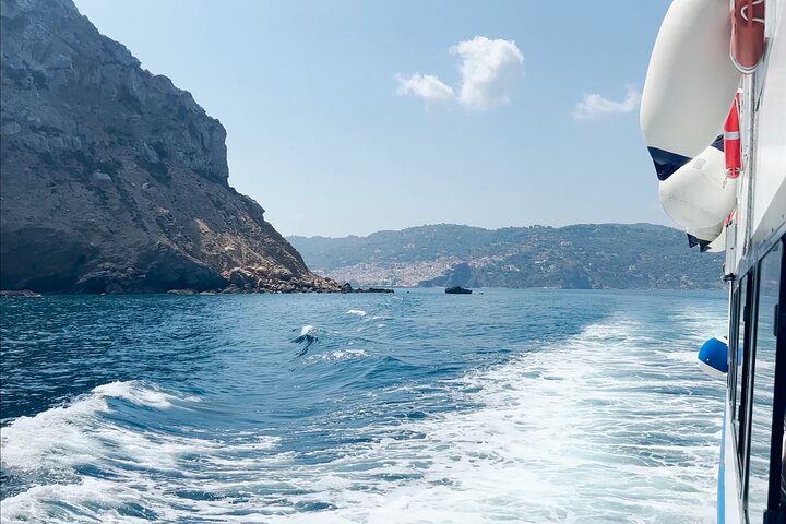 Island Hopping from Skiathos