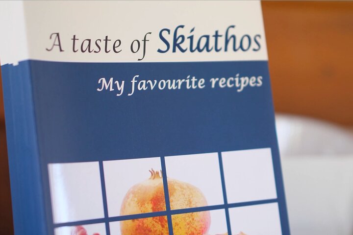 Make a dog's day and taste Greece in Skiathos