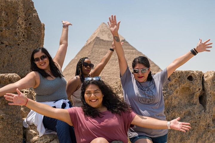 Grand Egyptian Museum Giza Pyramids and Sphinx in Private Tour
