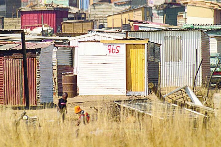 Minivan Soweto Mandela House Tour Public