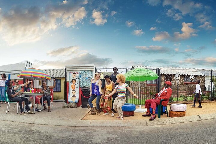 Minivan Soweto Mandela House Tour Public