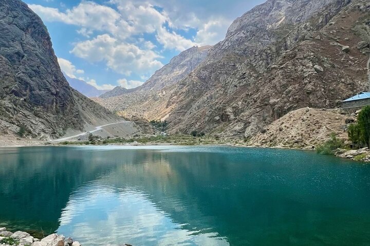 Samarkand: Tajikistan Seven lakes Day trip with lunch