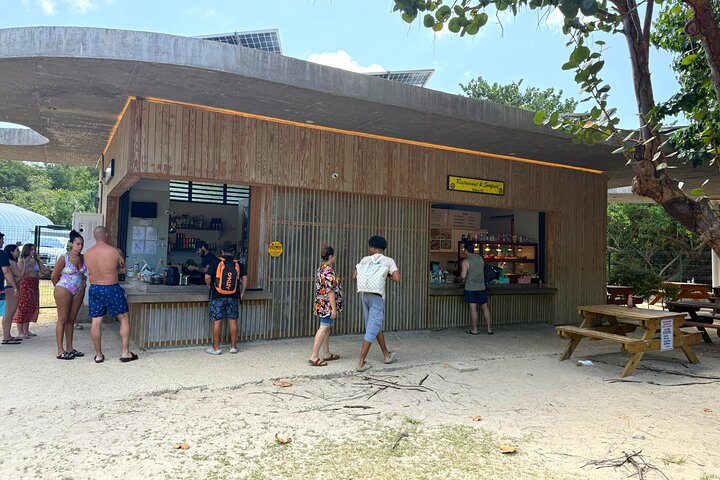 Culebra Ferry Tickets & Round-Trip Transport from San Juan