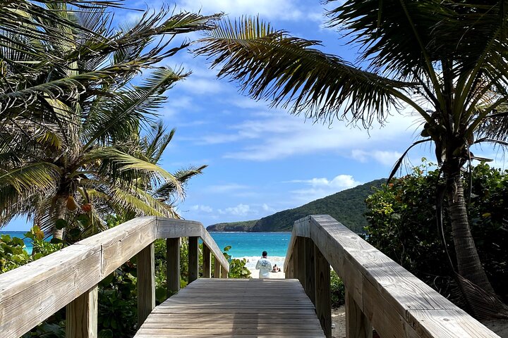 Culebra Ferry Tickets & Round-Trip Transport from San Juan