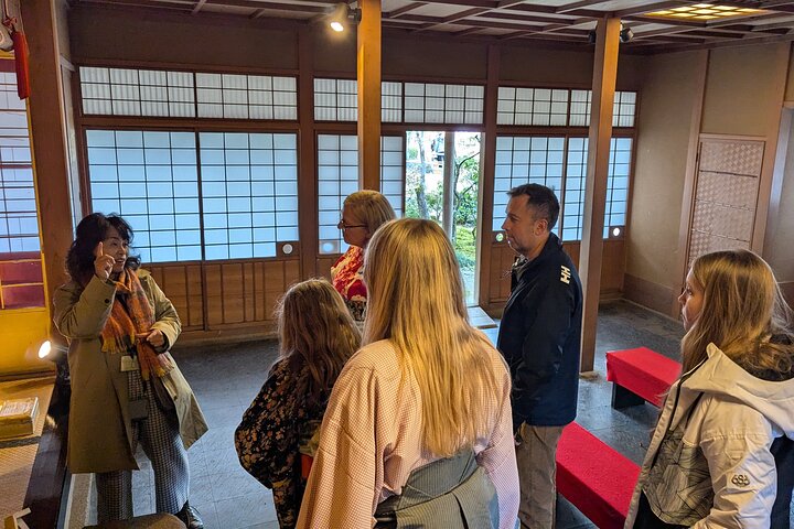 Nikko Toshogu, Edo Wonderland, and more | Licensed Guide &Driver