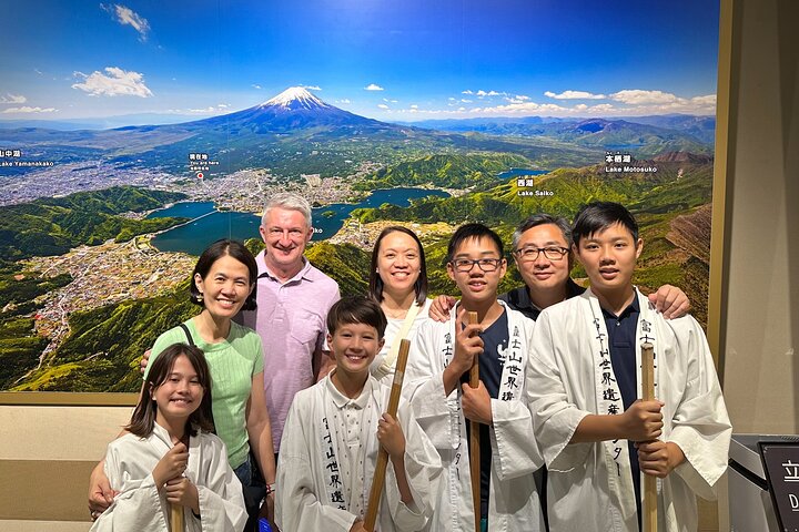 Mt Fuji Hidden Gem & Gotemba Premium Outlets with Local Driver