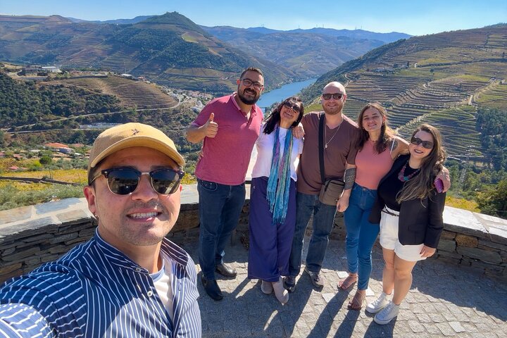 Douro Valley Small Group Premium Wine Tour Lunch and Private Boat