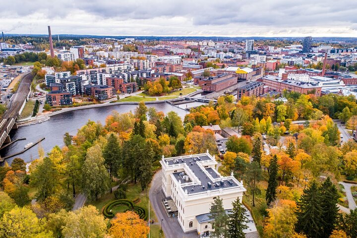 Tampere Private Walking Tour with a Local