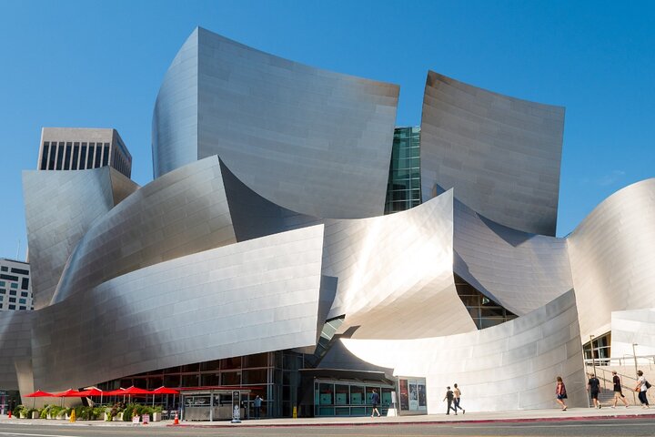 Tour of LA, Hollywood, Beverly Hills and Beach with Hotel Pickup