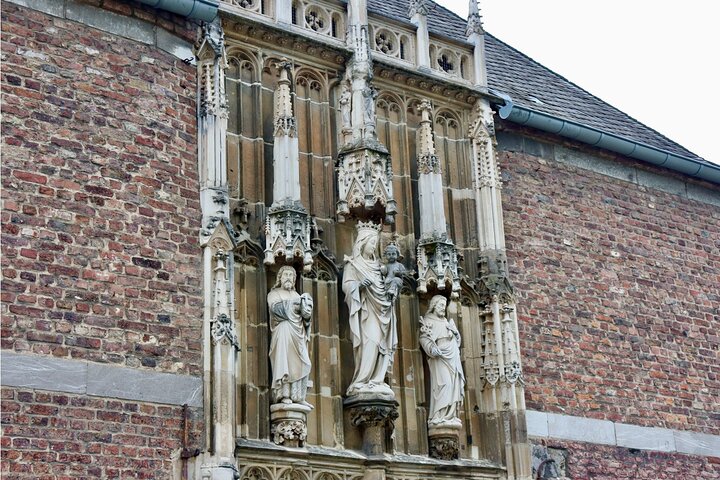 Aachen Walking Tour: Explore Top Sights & Hidden Gems
