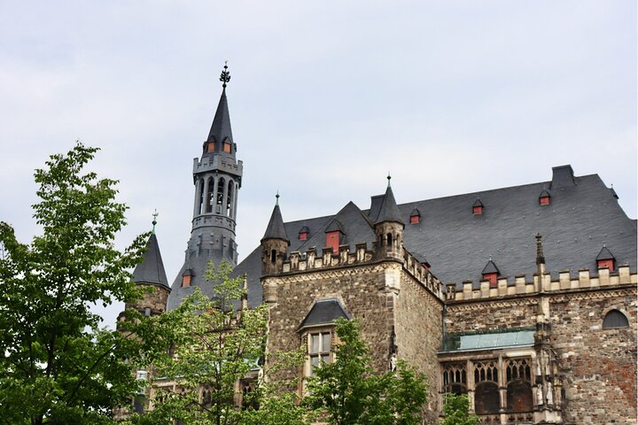 Aachen Walking Tour: Explore Top Sights & Hidden Gems
