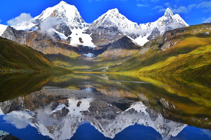 The Best of Huayhuash Mini Trek – Siula Grande Mountain (5D /4 N)