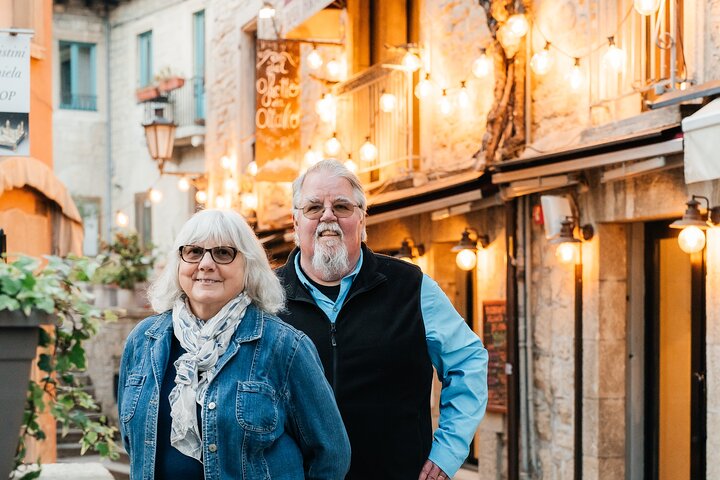 Private Vacation Photoshoot with Photographer in San Marino