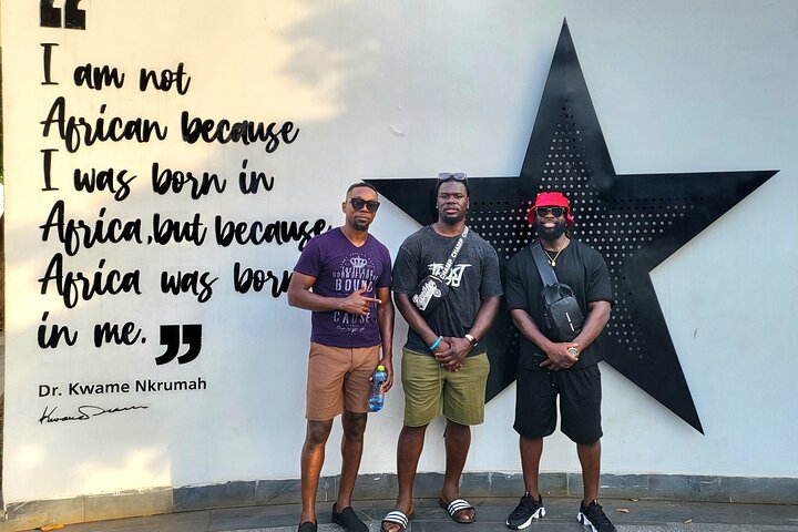 Ghana Accra Day Tour Labadi Beach And Kwame Nkrumah Memorial