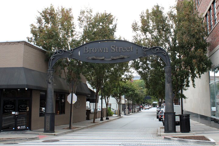 The 1-Hour Greenville History and More Walking Tour