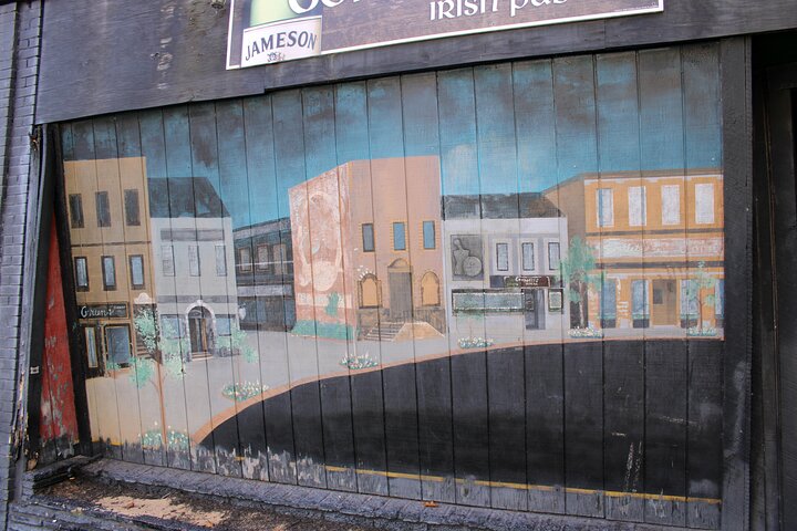 The 1-Hour Greenville History and More Walking Tour