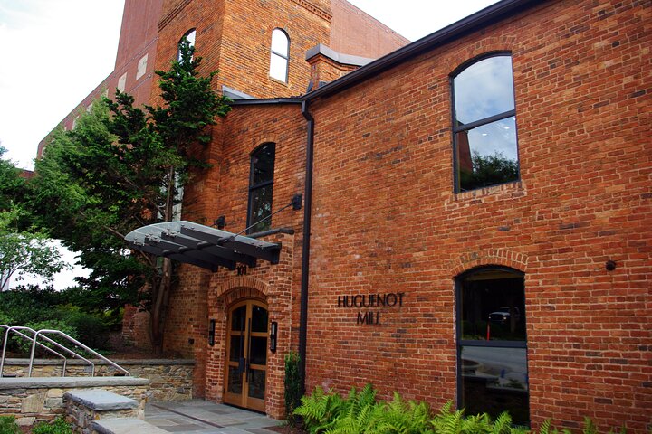 The 1-Hour Greenville History and More Walking Tour